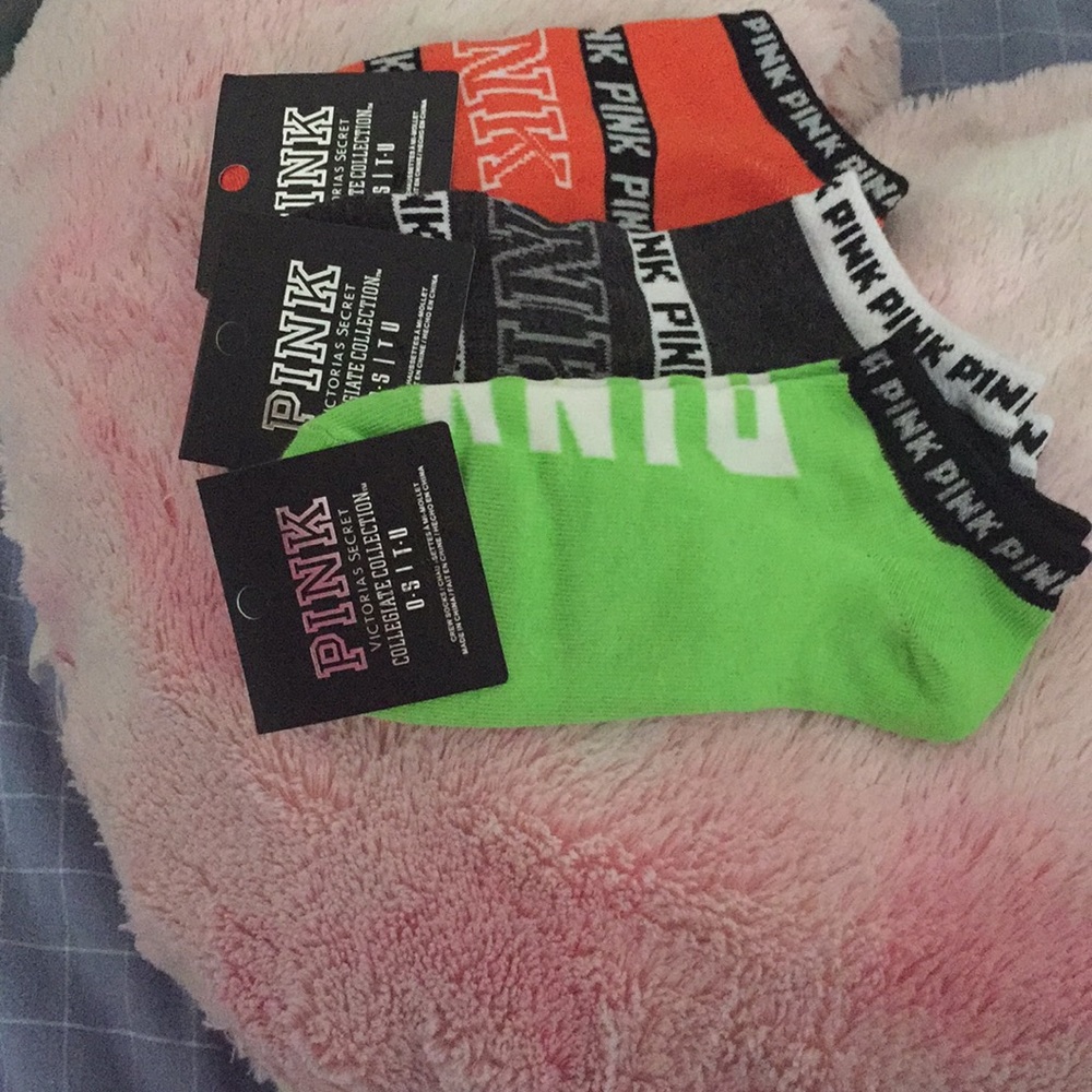 PINK SOCKS BUNDLE